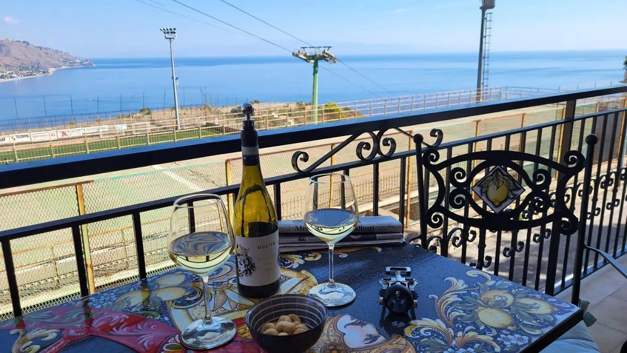 I Due Grifoni Luxury Apartment & Spa Taormina Włochy